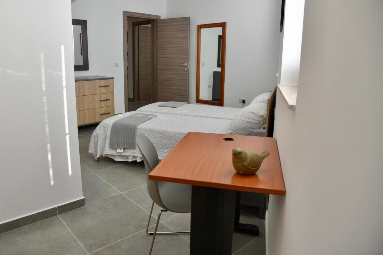 Bright & Modern 2-Bedroom, 4Th Floor Apartment In Gzira, Malta Exterior photo