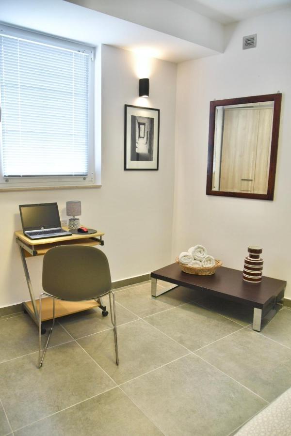 Bright & Modern 2-Bedroom, 4Th Floor Apartment In Gzira, Malta Exterior photo