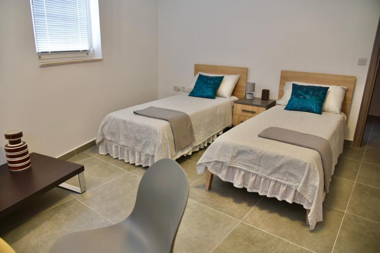Bright & Modern 2-Bedroom, 4Th Floor Apartment In Gzira, Malta Exterior photo