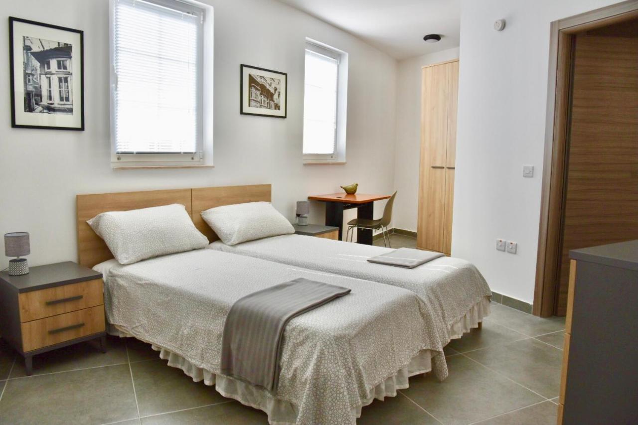 Bright & Modern 2-Bedroom, 4Th Floor Apartment In Gzira, Malta Exterior photo