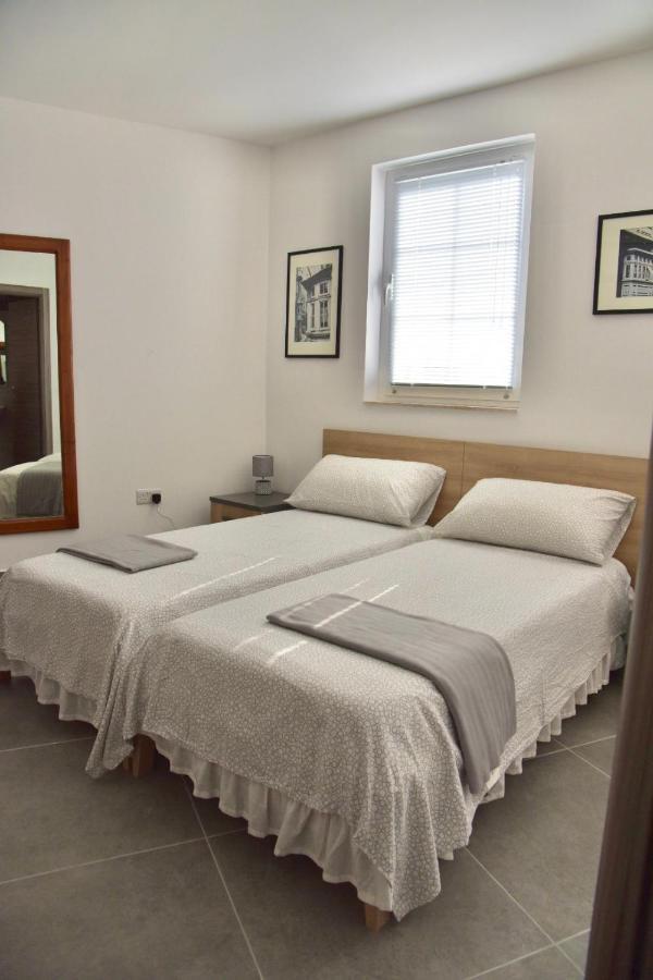 Bright & Modern 2-Bedroom, 4Th Floor Apartment In Gzira, Malta Exterior photo