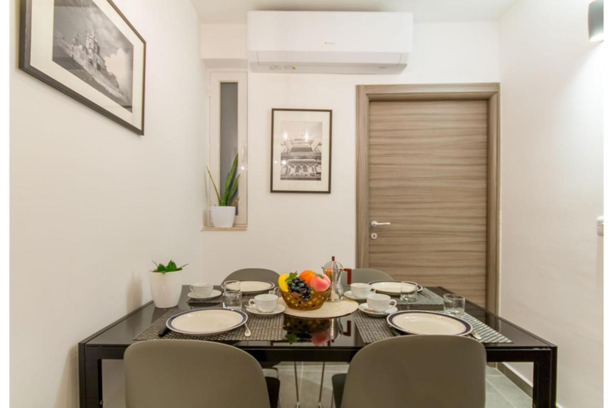 Bright & Modern 2-Bedroom, 4Th Floor Apartment In Gzira, Malta Exterior photo